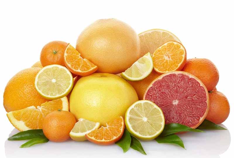 Các loại trái cây tươi chứa nhiều vitamin C rất tốt cho sức khỏe răng miệng