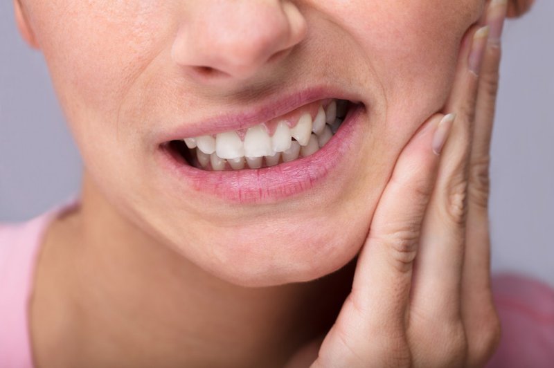 Lựa chọn sản phẩm trị đau răng phù hợp với cơ địa của bản thân