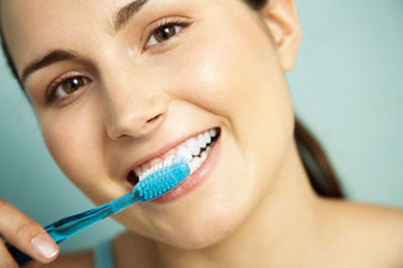 Vệ sinh răng miệng sạch sẽ là điều cần thiết